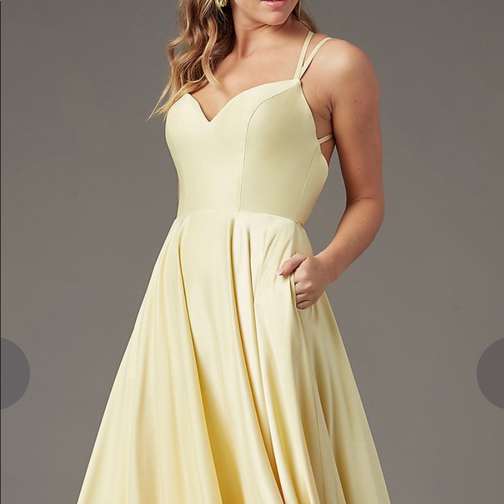Yellow Promgirl dress